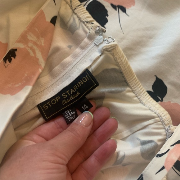 Stop staring swing dress - Picture 3 of 3